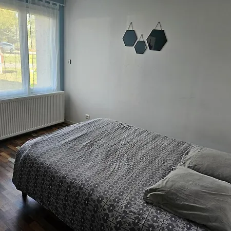 Avec 2 Lits Double, Douche Et Wc Prives - Acces Autonome - Parking Dommartin-sous-Amance