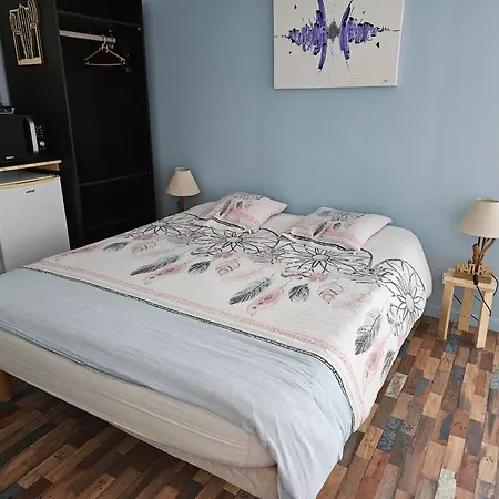 Avec 2 Lits Double, Douche Et Wc Prives - Acces Autonome - Parking * Dommartin-sous-Amance